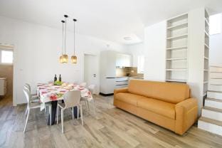 Modern villa with private pool and garden Hotel in Fažana
