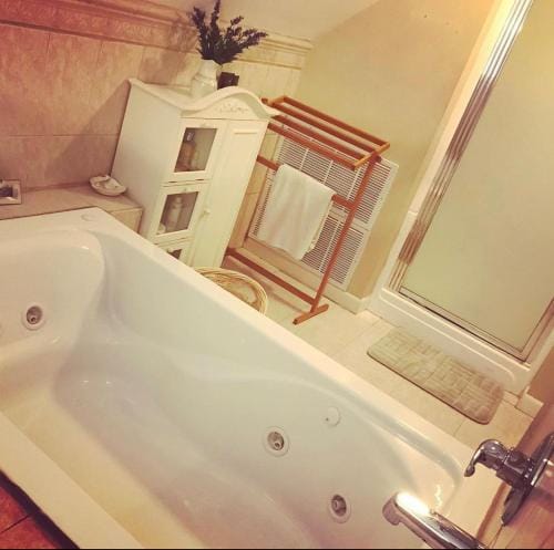 Innisfree Bed & Breakfast Hotel in South Bend
