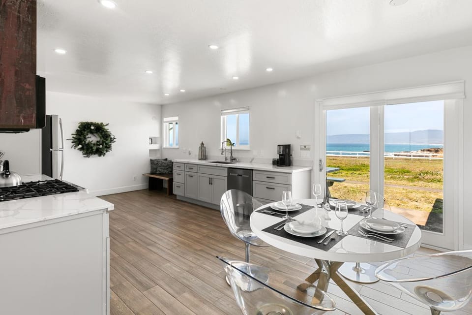 Point Arena Lighthouse Lodge in Mendocino County