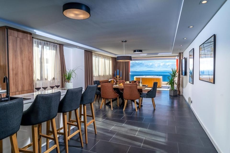 VIPo Prestige Apartments Hotel in Podstrana