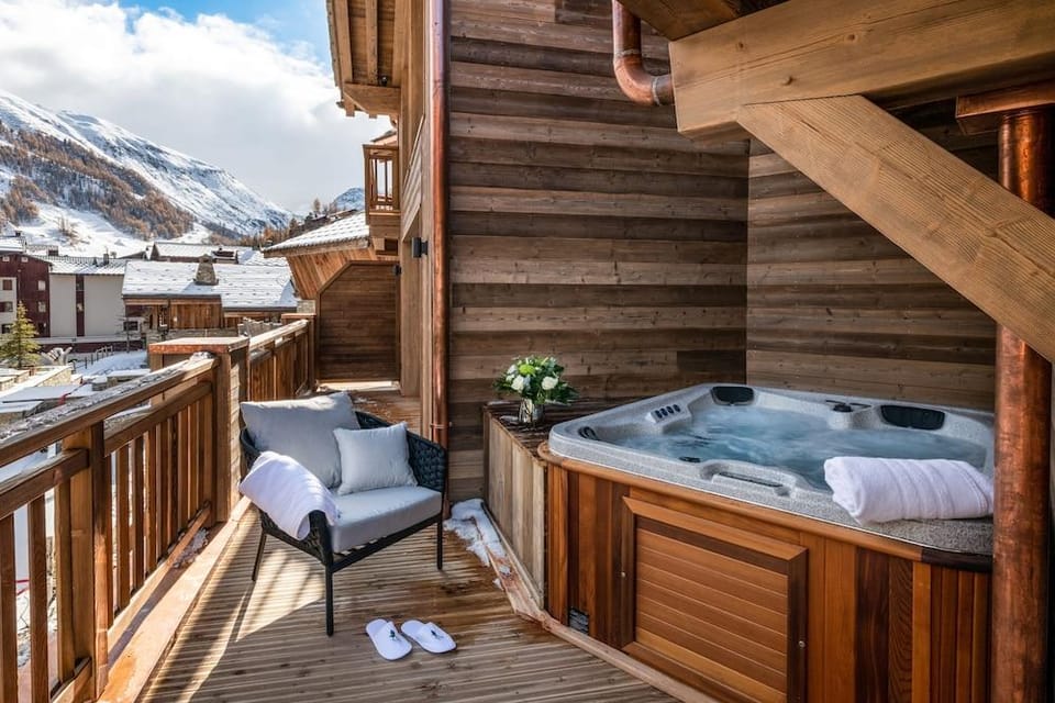 Alaska Lodge by Alpine Residences Hotel in Val dIsere