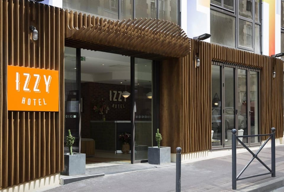 Hotel Izzy Hotel in Issy-les-Moulineaux