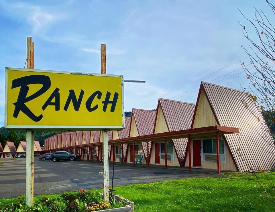 The Ranch Motel by OYO Oakland I-5 Hotel in Oregon