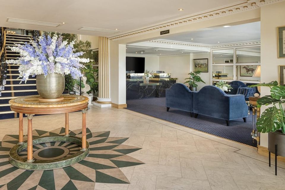 Polo Club Hotel Hotel in England