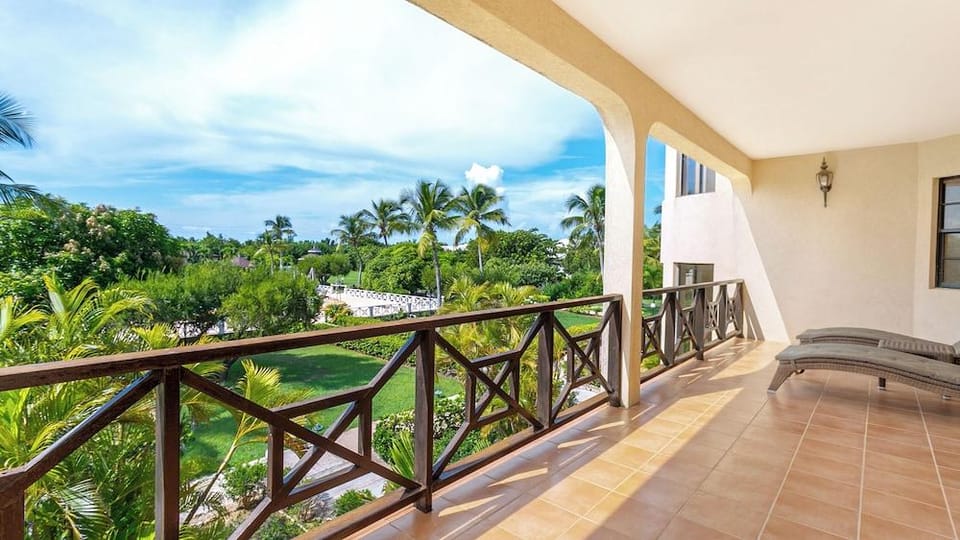 Paradise Cove Resort Hotel in Anguilla