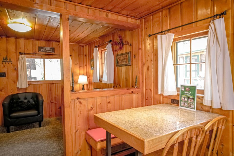 Idlewilde by the River Resort in Estes Park