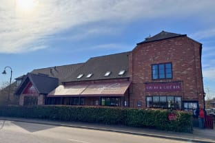 The Swan Floatel by Oracle Hotel in South Derbyshire District