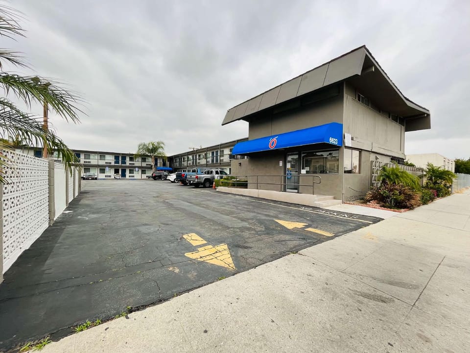 Motel 6 Pico Rivera, CA - Los Angeles Hotel in Montebello