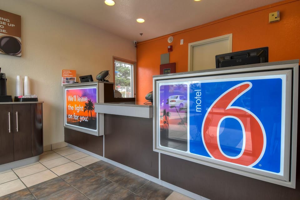 Motel 6 Arcadia, CA - Los Angeles - Pasadena Area Hotel in Arcadia