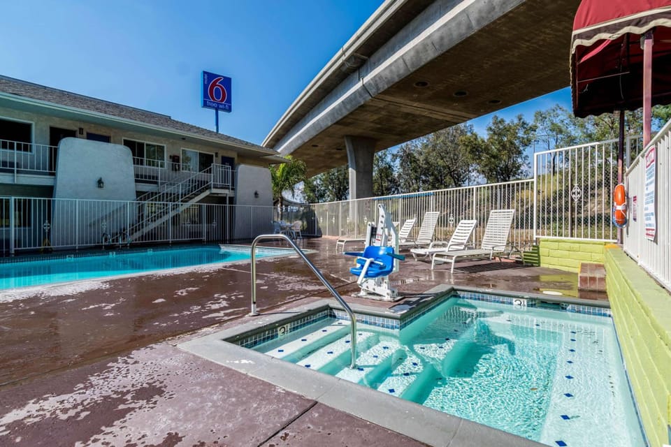 Motel 6 Redlands, CA Hotel in Redlands