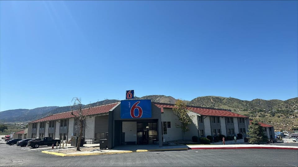 Motel 6 Lebec, CA Hotel in Southern California