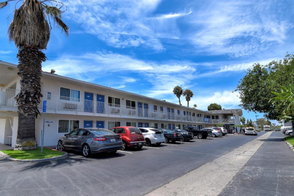 Motel 6 Westminster, CA - South - Long Beach Area Hotel in Westminster