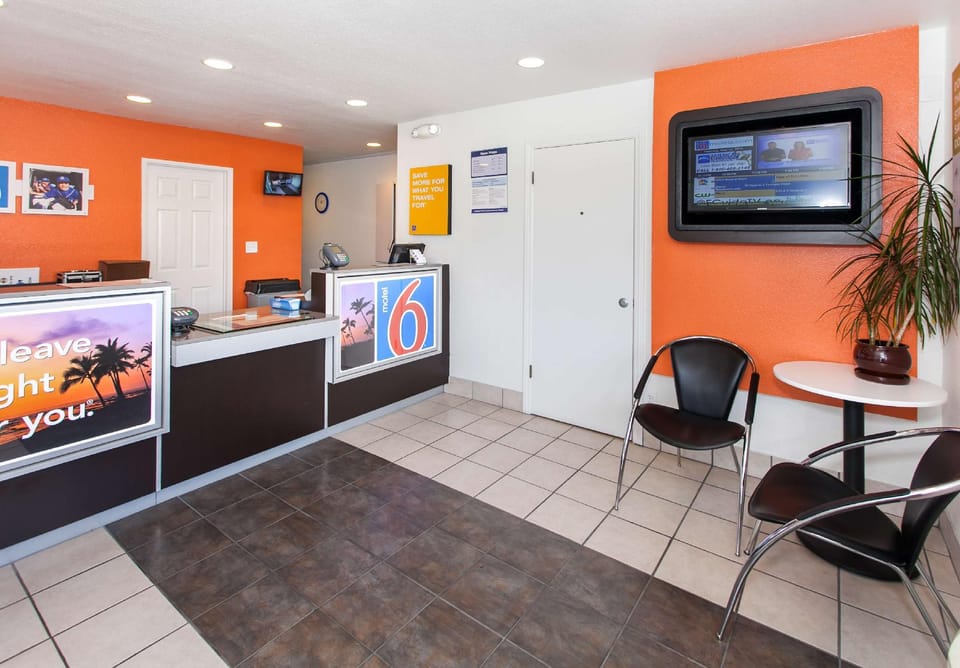 Motel 6 Rosemead, CA - Los Angeles Hotel in Rosemead