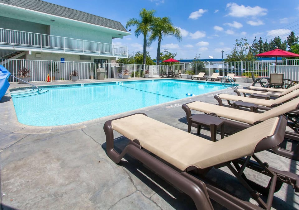 Motel 6 Rosemead, CA - Los Angeles Hotel in Rosemead