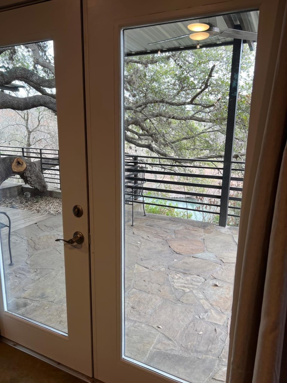 Hideout on the Horseshoe Hotel in Canyon Lake