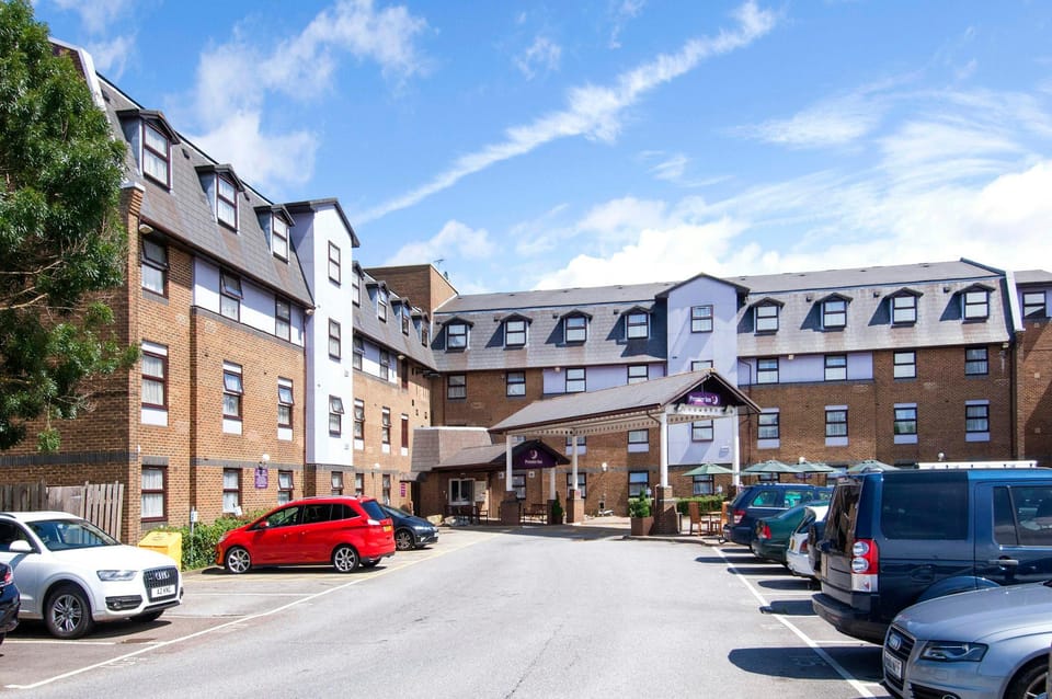 Premier Inn London Gatwick Airport - A23 Airport Way Inn in Horley