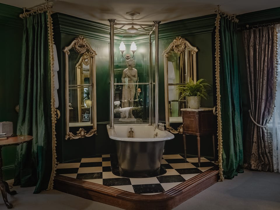 Amenity (Guest room)