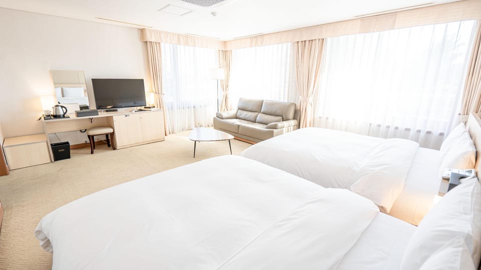 Hotel Yeongildae Hotel in South Korea