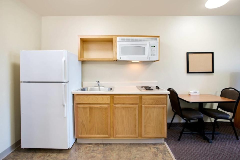 WoodSpring Suites Baton Rouge Airline Highway Hotel in Baton Rouge