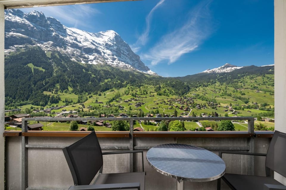 Jungfrau Lodge, Annex Crystal Hotel in Grindelwald