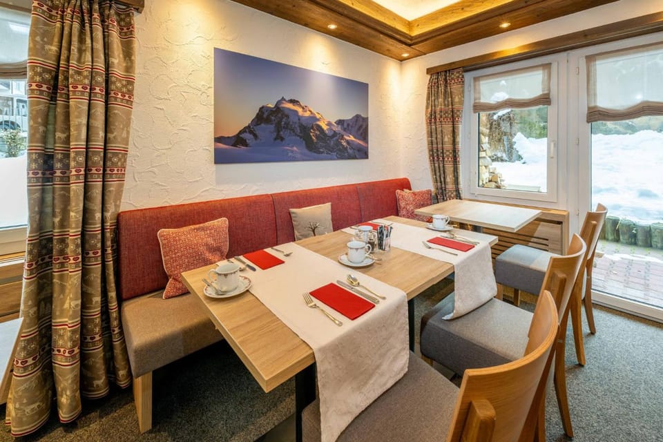 Hotel Sarazena Hotel in Zermatt