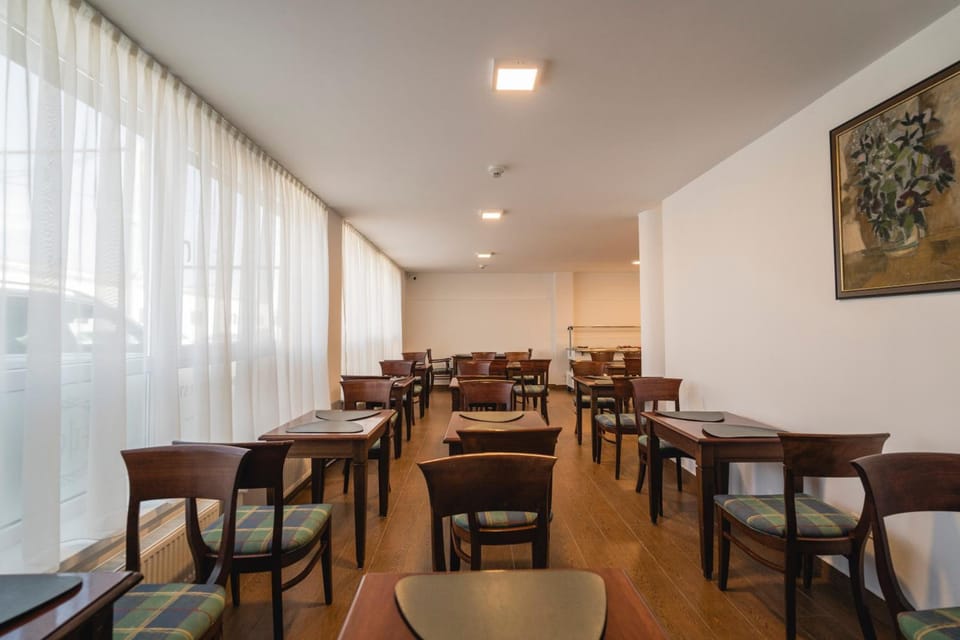 HOTEL COMAT *** DEVA Hotel in Serbia
