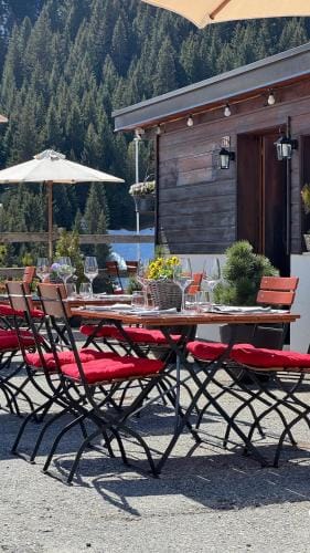 Gasthaus Rheinwaldstube Inn in Canton of Grisons