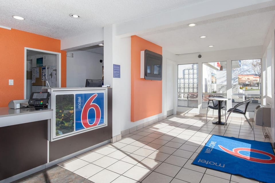 Motel 6 Hayward, CA – Silicon Valley Gateway Hotel in Union City