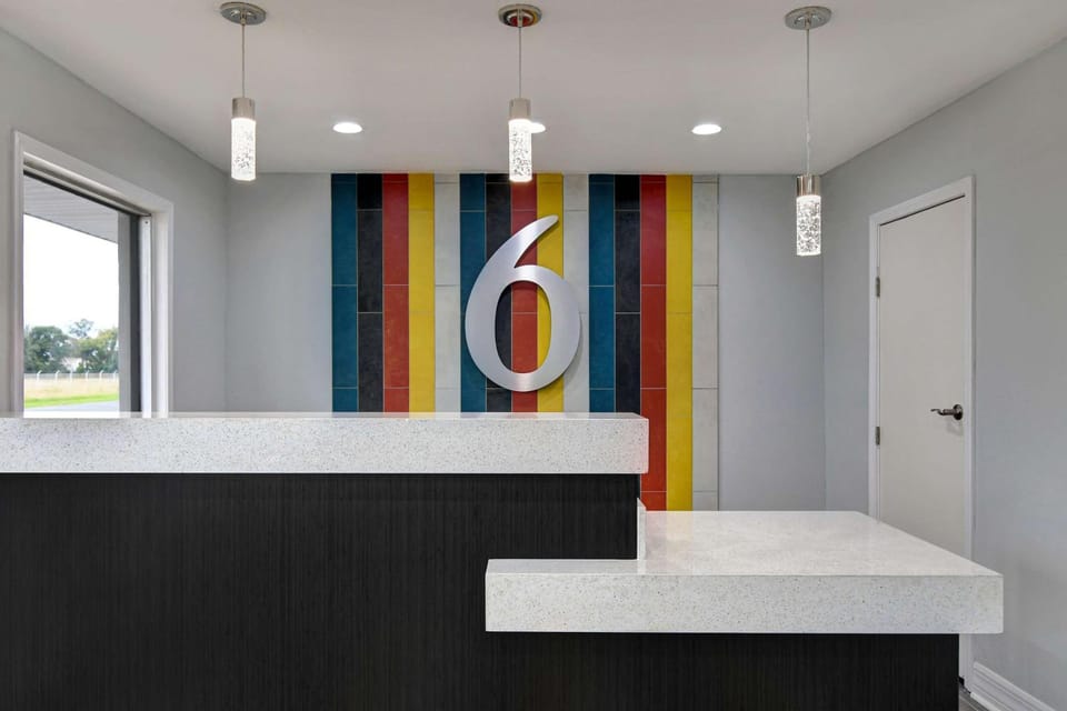 Studio 6 Meridian, MS – Bonita Lakes Hotel in Meridian