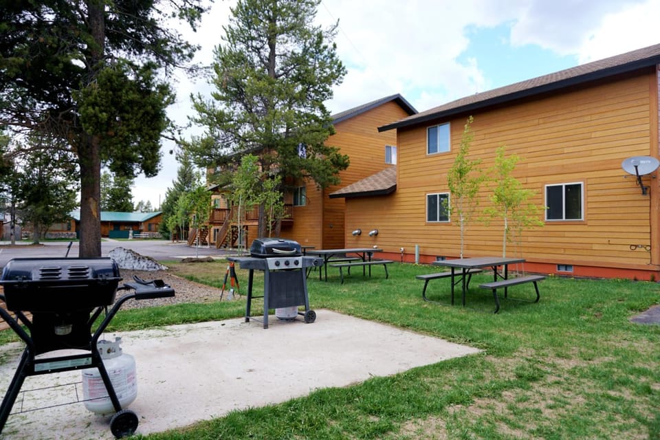 The Aspen Hotel in West Yellowstone