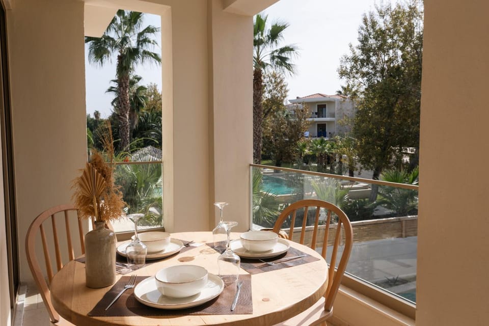 NUSA suites & villas Hotel in Halkidiki