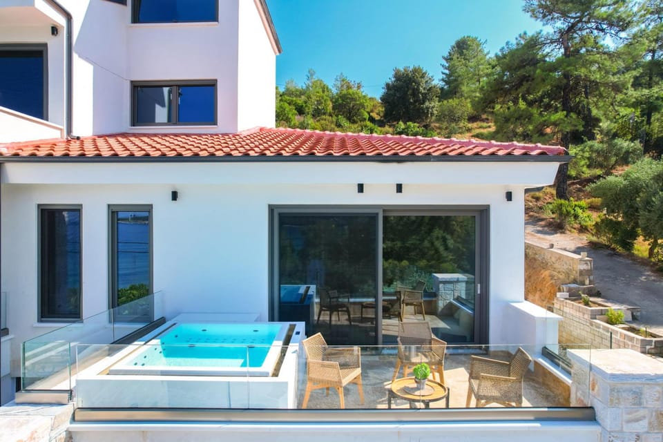 Essentia Luxury Apartment hotel in Thasos