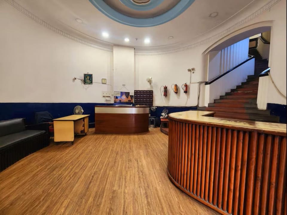 Hotel Raunak Hotel in Kolkata