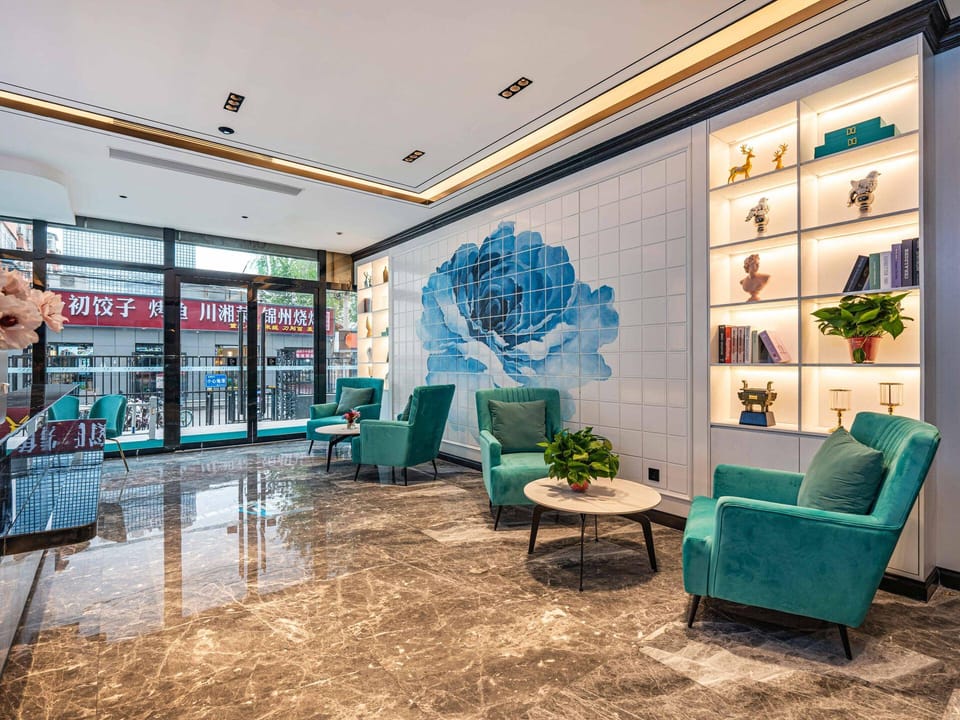 Xana Hotelle Beijing Sanlitun Dongdaqiao Metro Station Hotel in Beijing