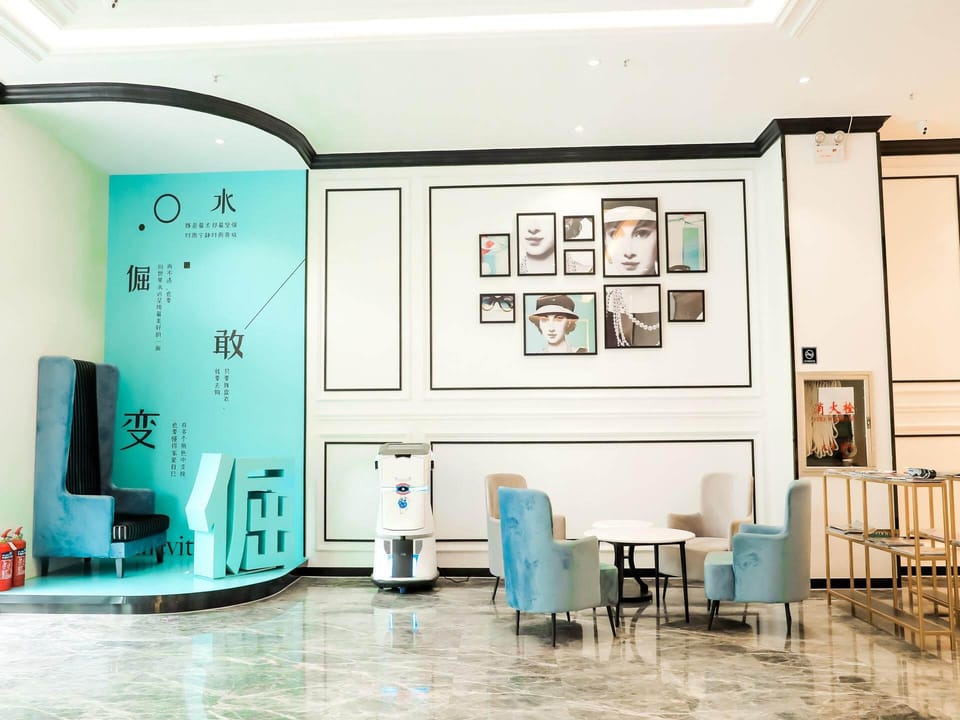 Xana Hotelle Shanghai Hongqiao Hub National Exhibition Center Jiuting Hotel in Shanghai