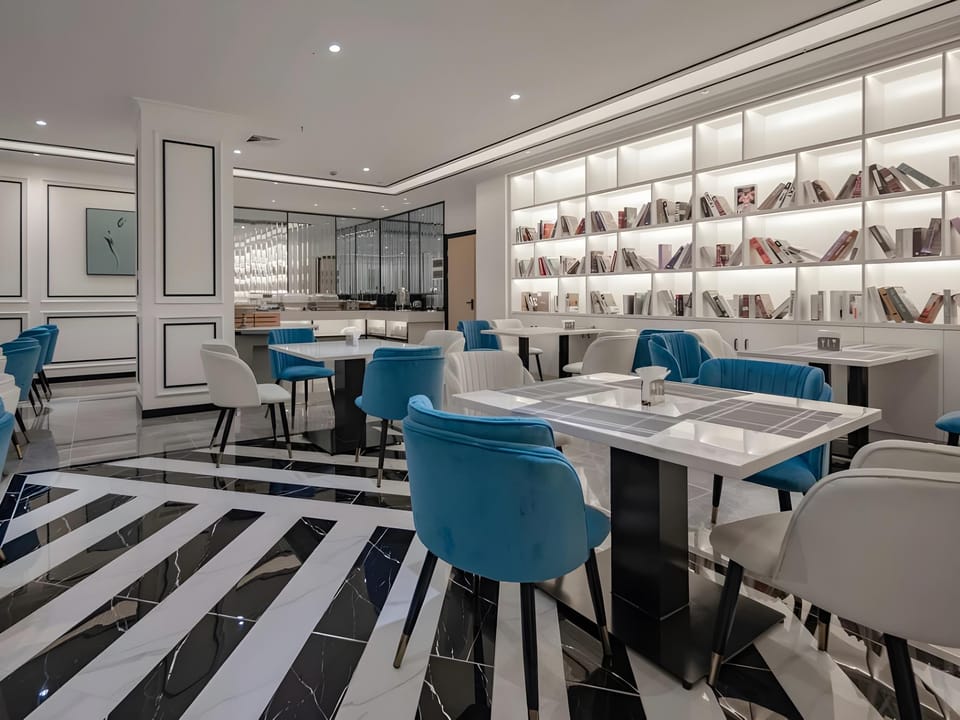 Xana Hotelle Shanghai Hongqiao Hub National Exhibition Center Jiuting Hotel in Shanghai