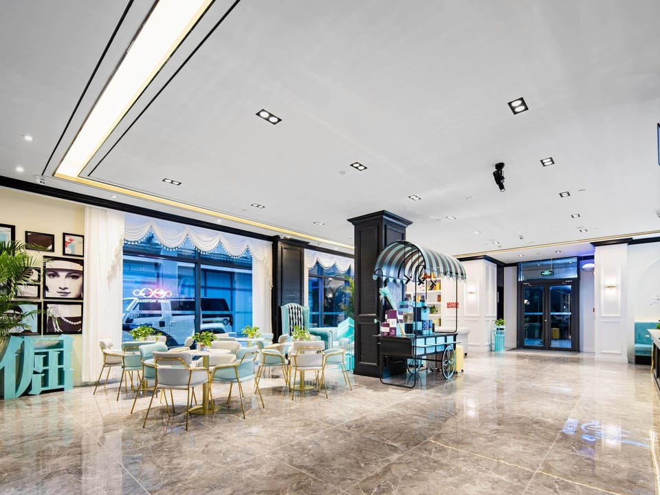 Xana Hotel Beijing Tiananmen Qianmen Pedestrian Street Hotel in Beijing