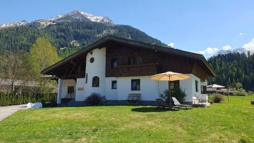 Stay Novy Hotel in Tyrol