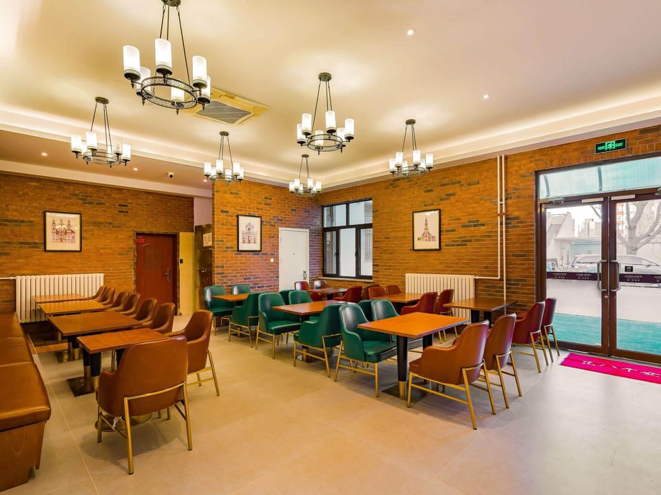 James Joyce Coffetel Beijing Xisanqi Dongsheng Science Park Yuxin Subway Station Hotel in Beijing