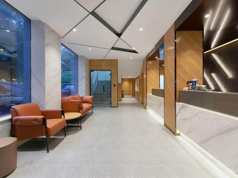 IU Hotel Beijing Zhongguancun Renmin University Suzhoujie Metro Station Hotel in Beijing