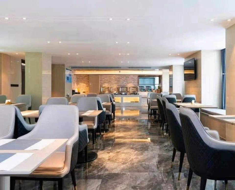 Lavande Hotel Beijing Tongzhou Universal Resort North Gate Hotel in Beijing