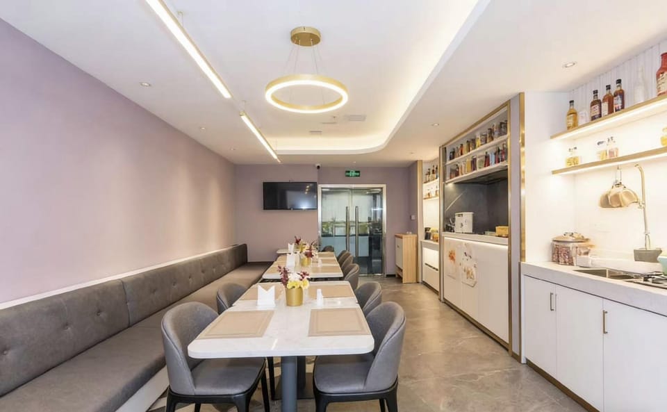James Joyce Coffetel Beijing Jianguomen Capital Institute of Pediatrics Hotel in Beijing