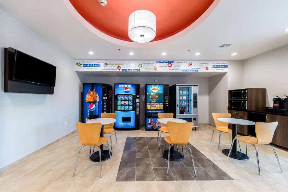 Motel 6 Fort Worth, TX - North - Saginaw Hotel in Fort Worth
