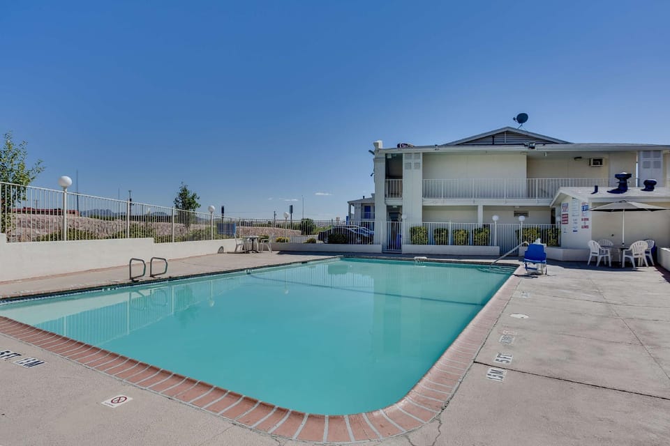 Motel 6 El Paso, TX - West Hotel in El Paso