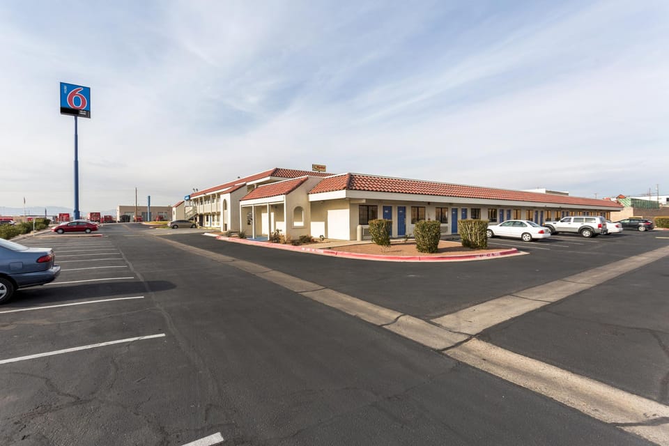 Motel 6 El Paso, TX - East Hotel in Ciudad Juarez