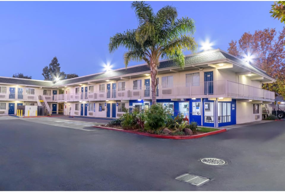 Studio 6  Hayward, CA – Silicon Valley Gateway Hotel in Union City