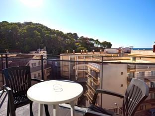 Acacias Hotel Suites Spa Hotel in Lloret de Mar