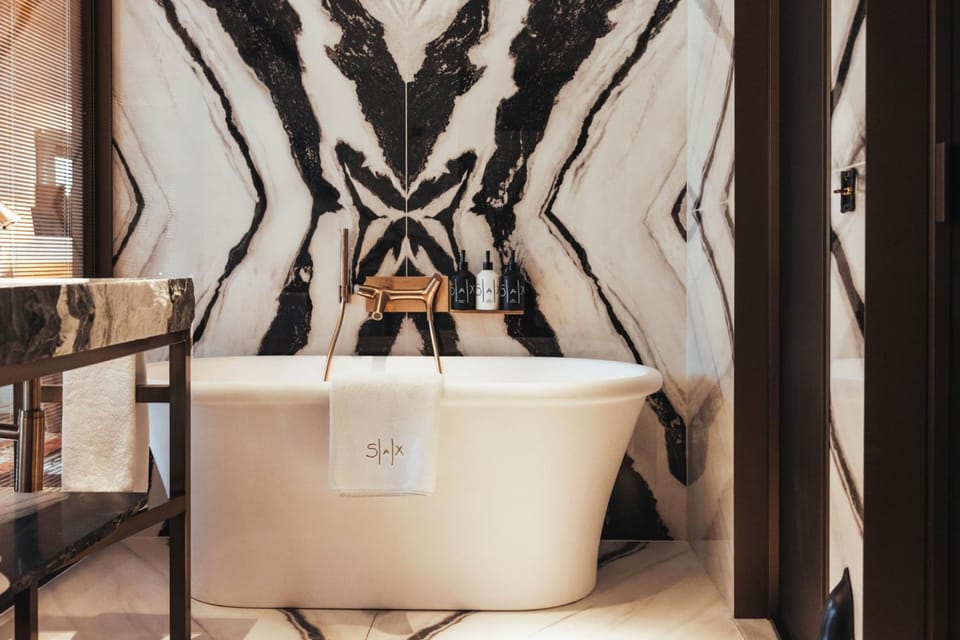 Sax Paris, LXR Hotels & Resorts Hotel in Paris