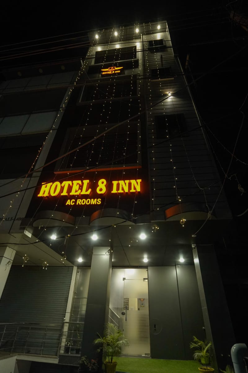 Hotel 8 Inn Hotel in Punjab, India