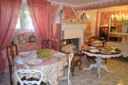 La maison delle favole Hotel in Desenzano del Garda